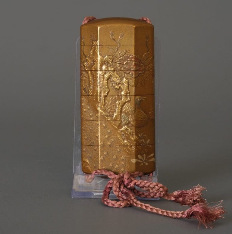 Five-case gold lacquer inrô - Japanese Antique Store