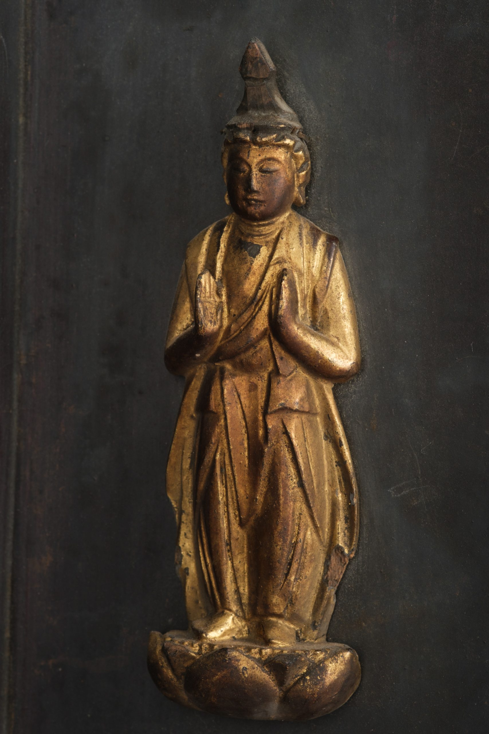 Portable shrine 厨子 (zushi) with Jizô Bosatsu 地蔵菩薩 and attendant ensemble - Image 3