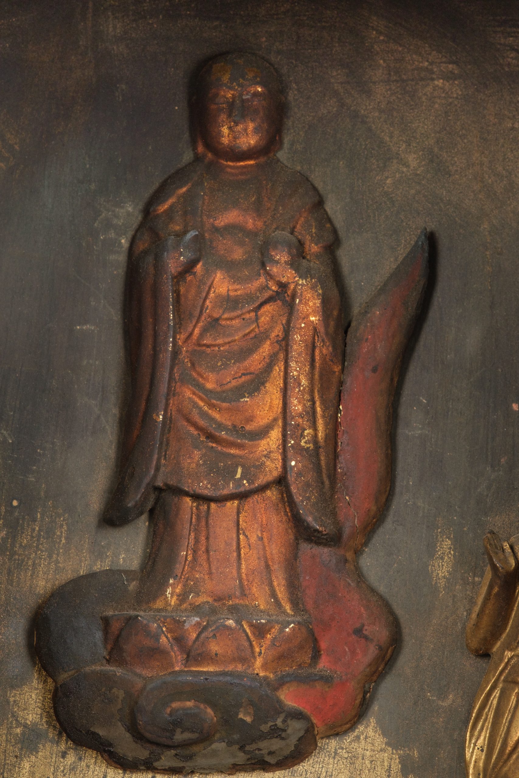 Portable shrine 厨子 (zushi) with Jizô Bosatsu 地蔵菩薩 and attendant ensemble - Image 6