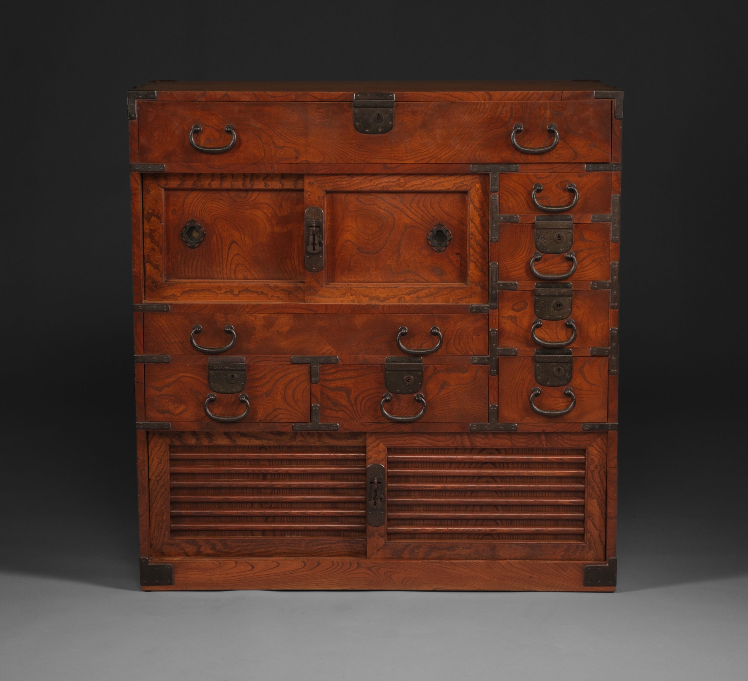 Merchant’s chest 帳場箪笥 (chôba dansu) i - Image 3
