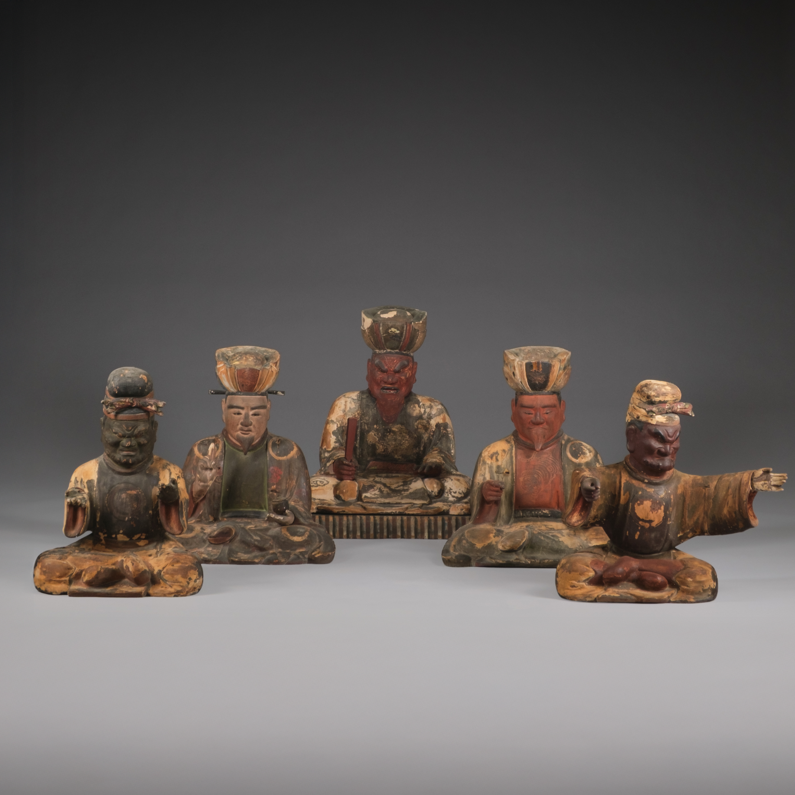 Early Edo period figures of Officials of the Five Paths 五道冥官 (Godô Meikan)