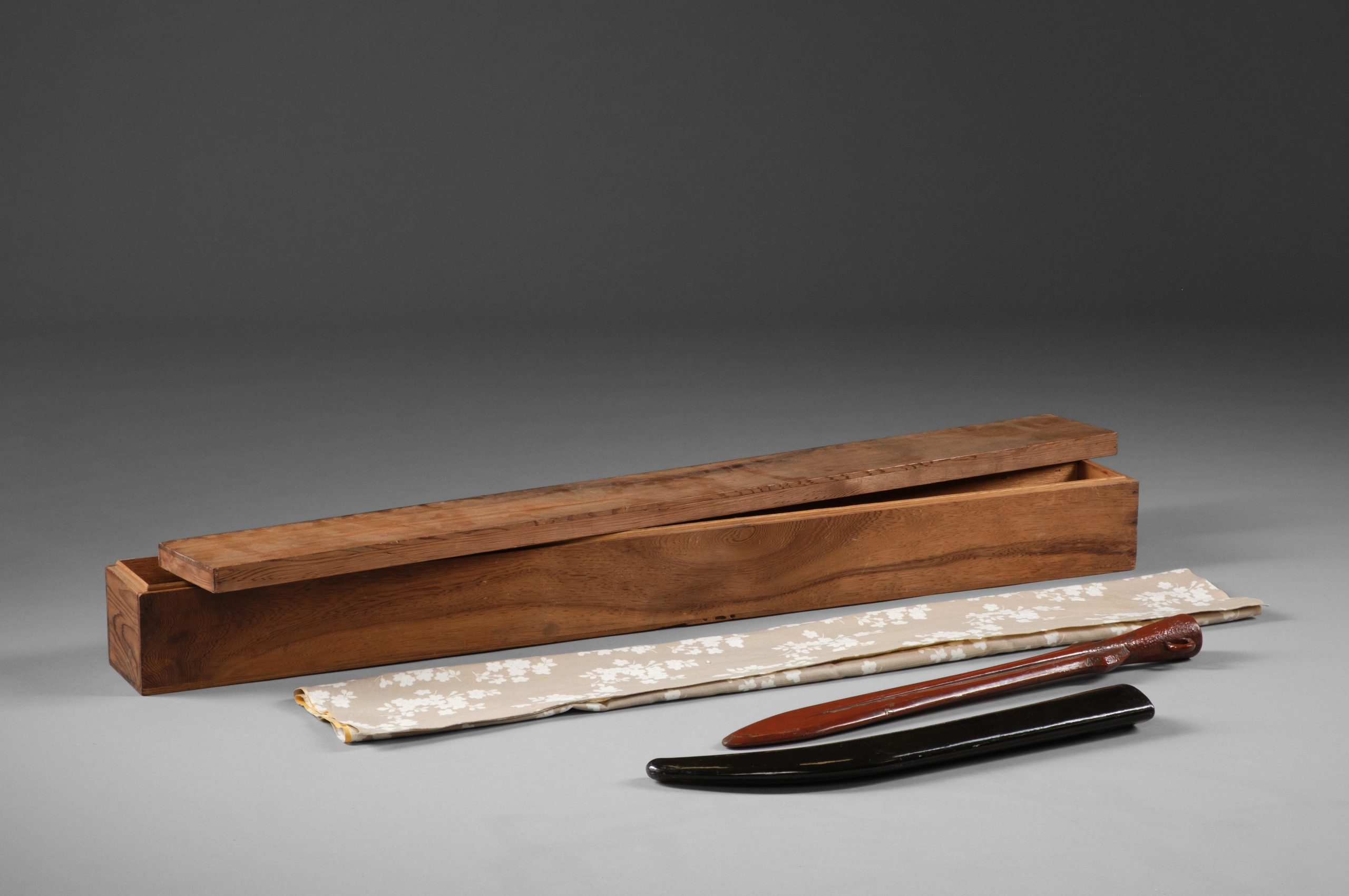 Japanese sword storage box 刀箱 (katana’bako) & 2 spear sheaths 槍鞘 (yari’saya)