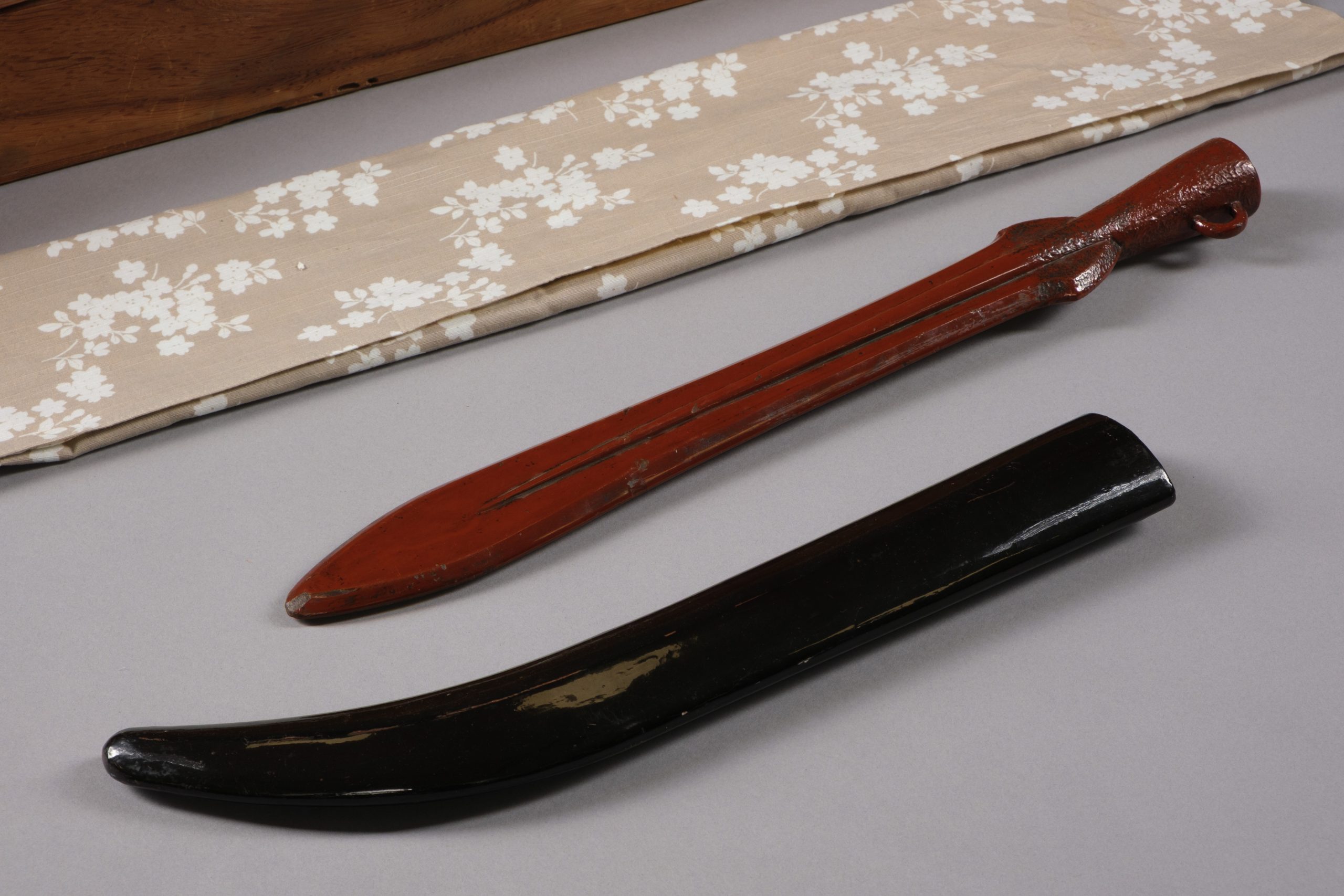 Japanese sword storage box 刀箱 (katana’bako) & 2 spear sheaths 槍鞘 (yari’saya) - Image 2