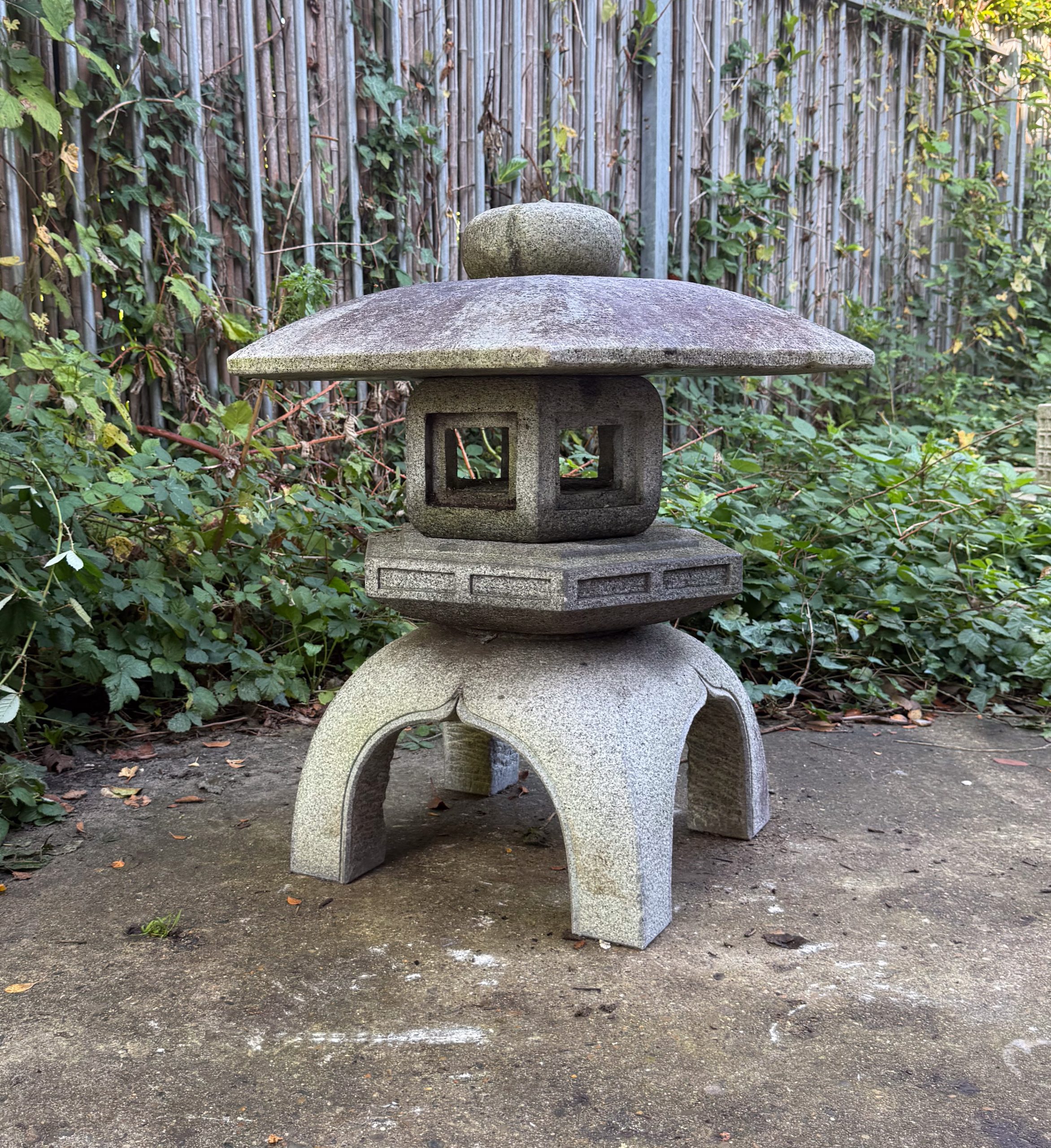 Granite garden lantern, known as a ‘Kaku Yukimi Ishidôrô’
