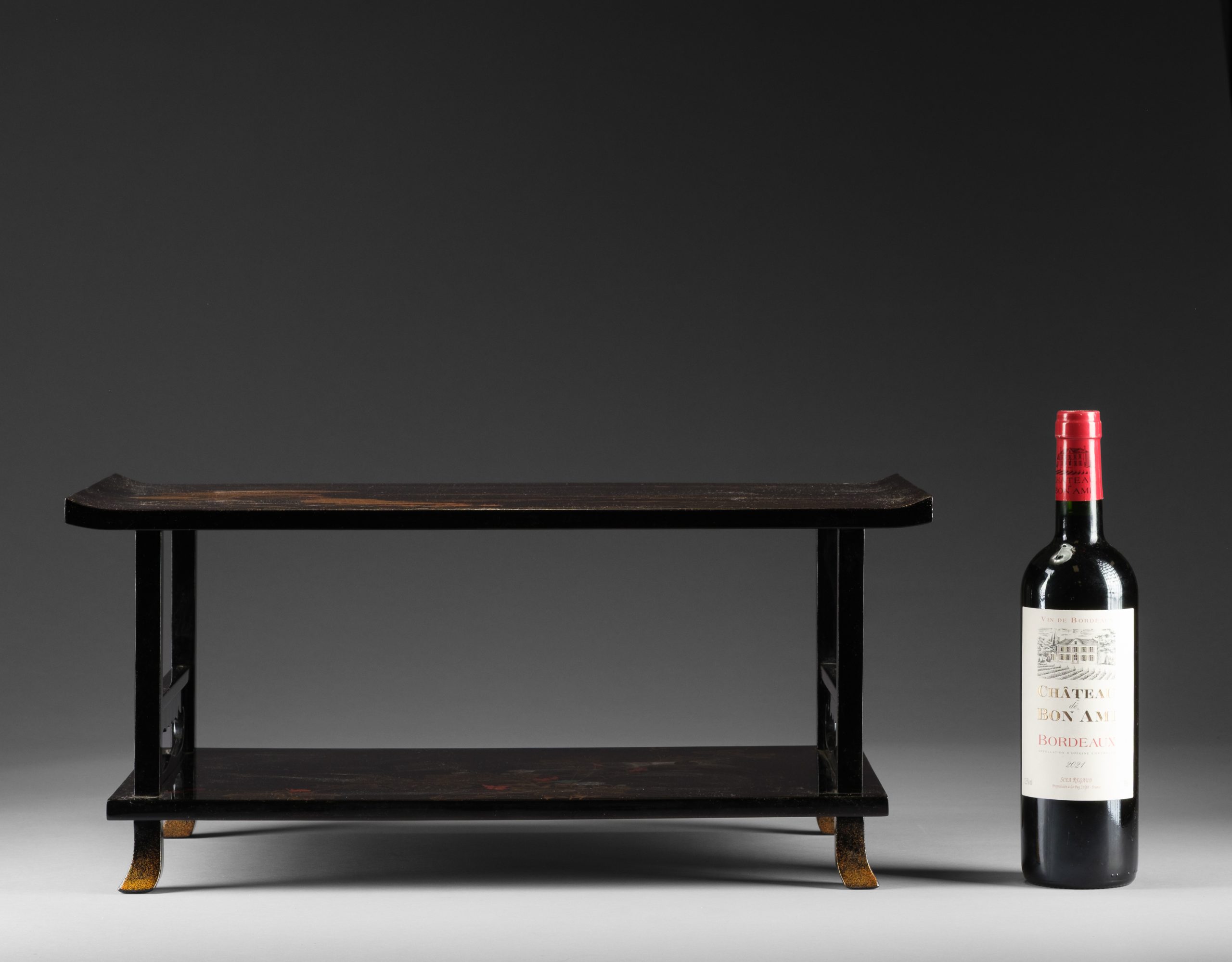 Wajima lacquer court table - Image 4