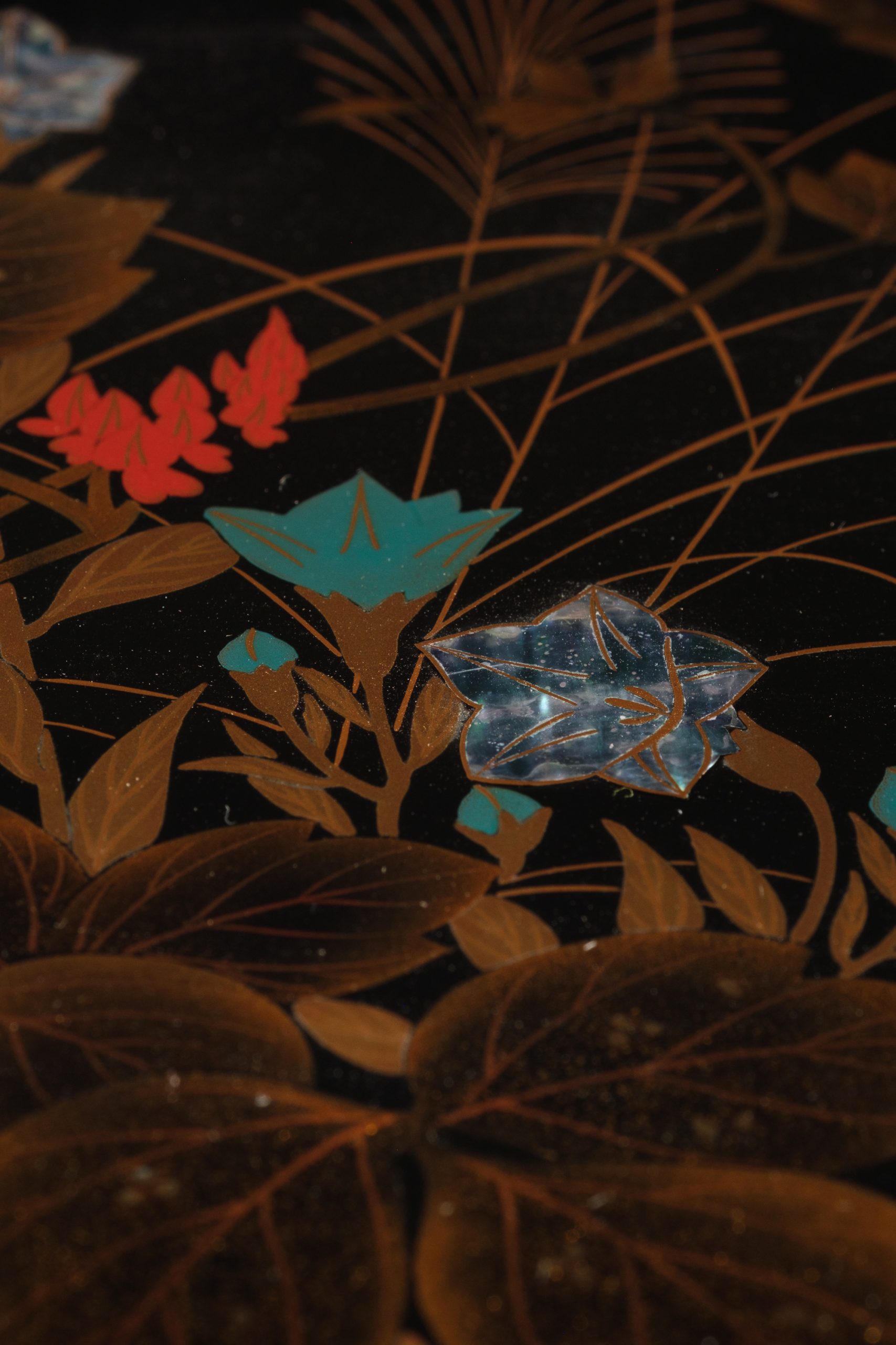 Wajima lacquer court table - Image 3
