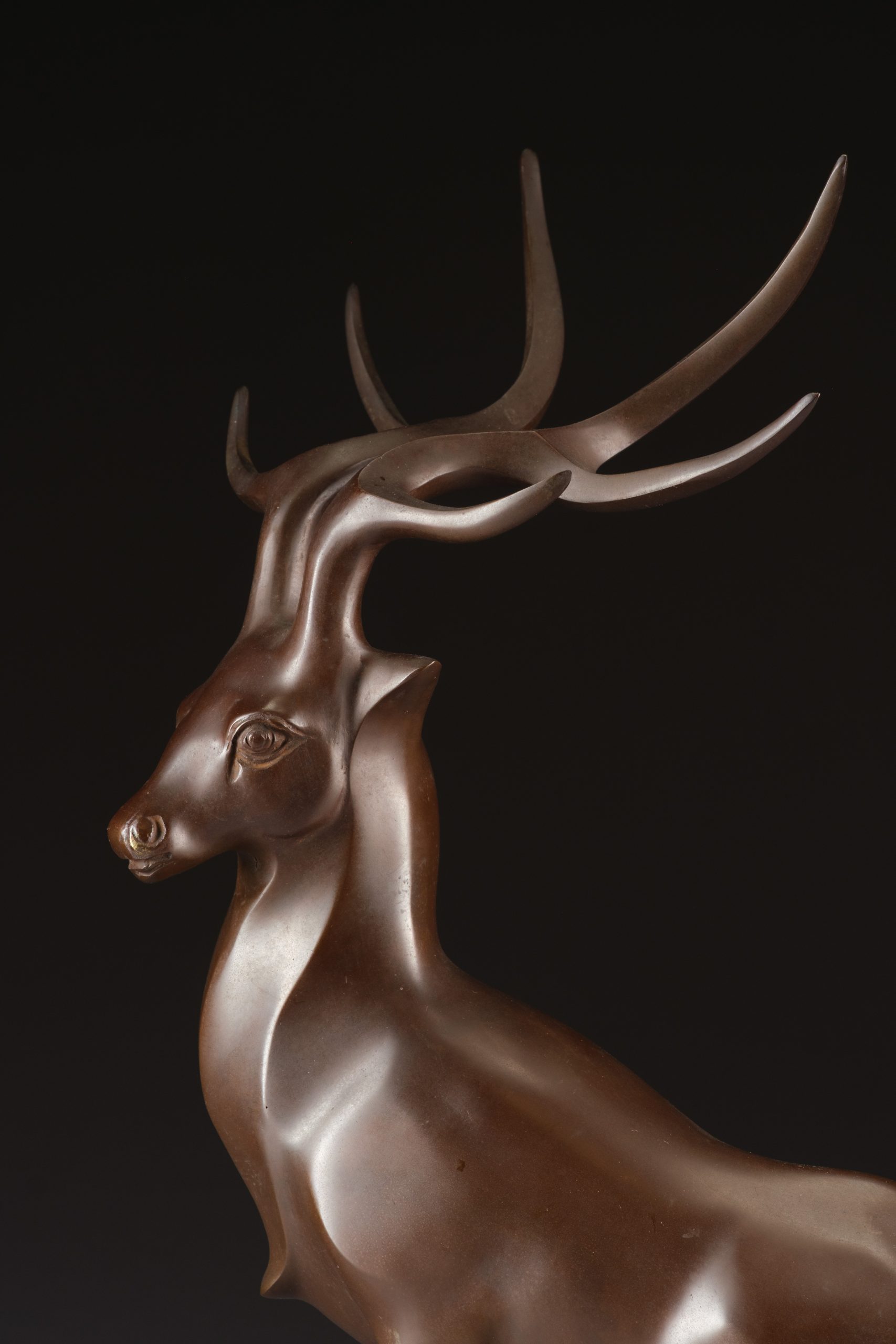 Bronze stag sculpture - Image 4