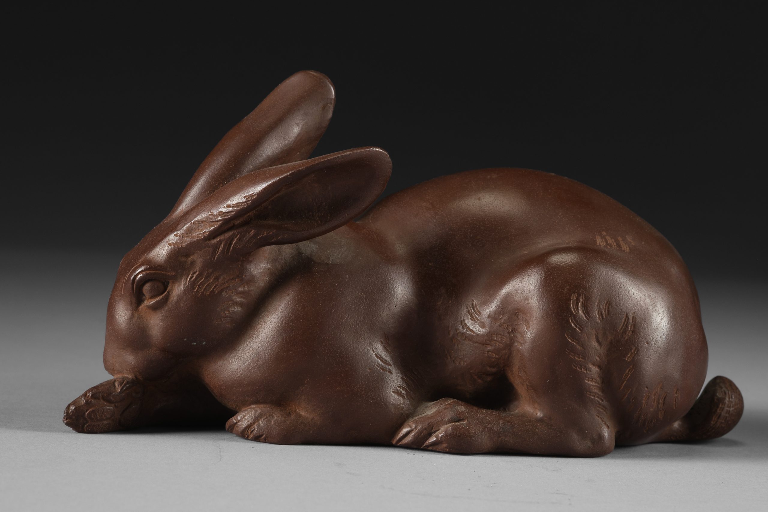 2 Bronze hare - Image 8