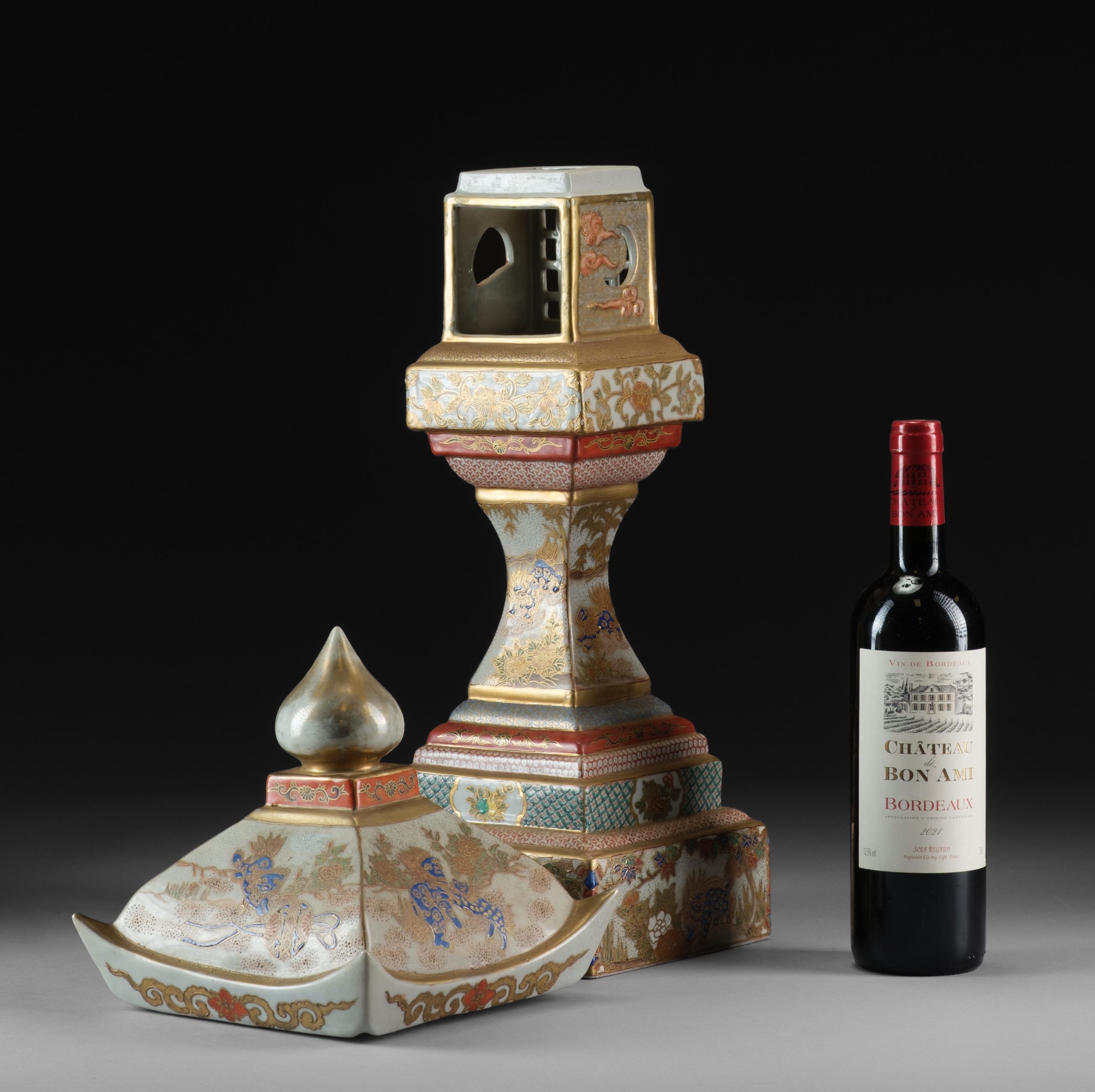 2-part Kutani porcelain lantern 燈籠 (tôrô) - Image 2