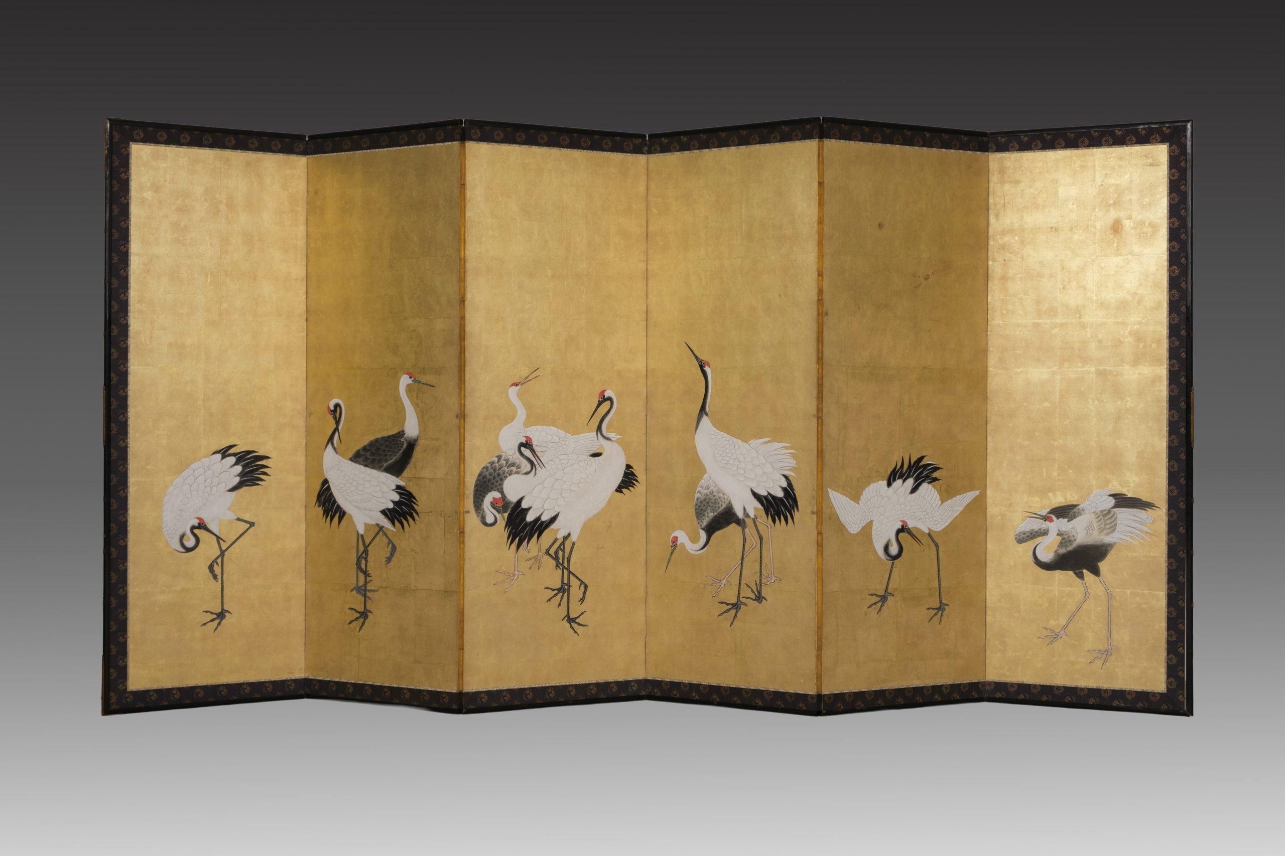 Tall screen cranes on gold leaf - Image 11