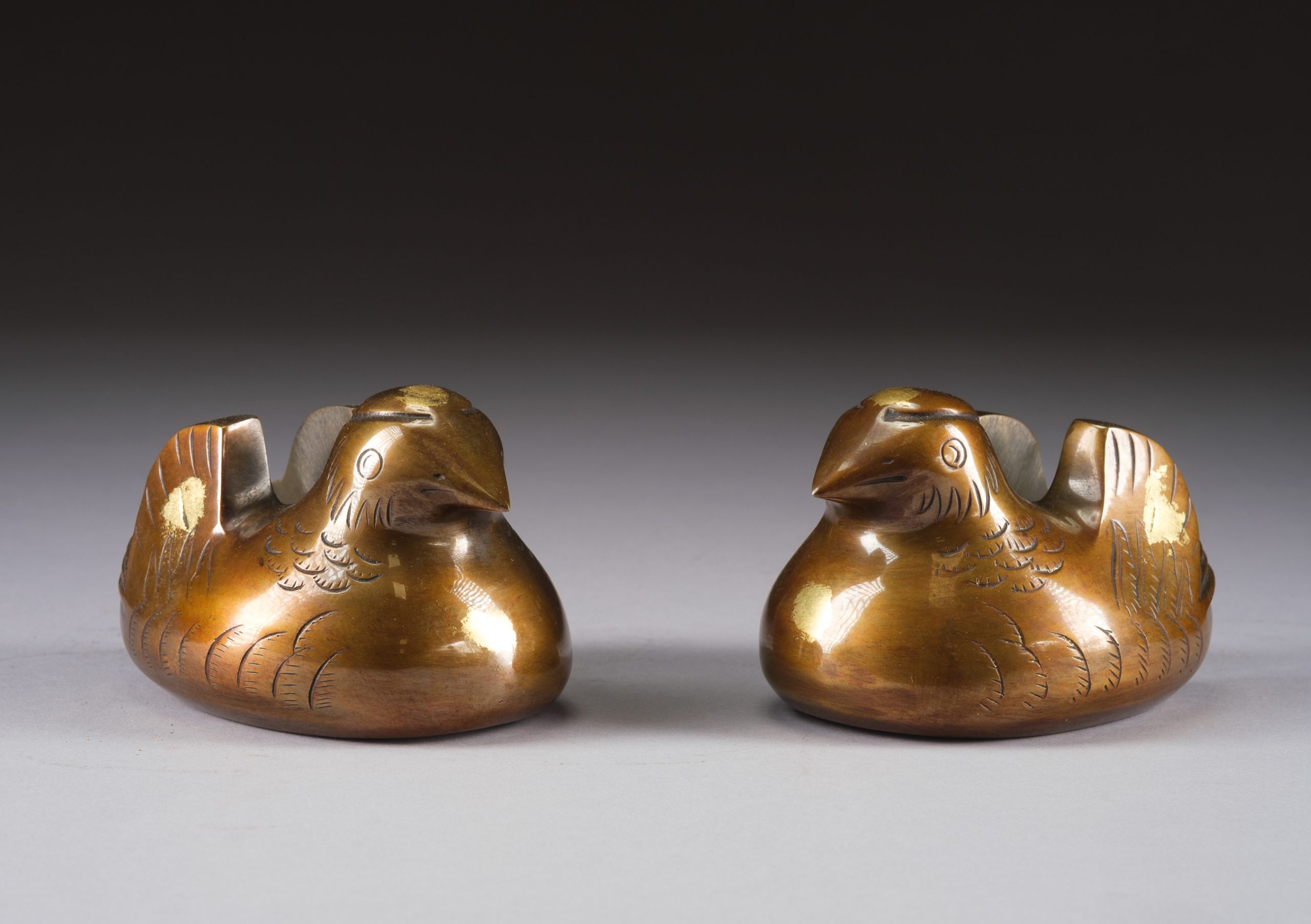 Bronze folding screen holders - Image 3